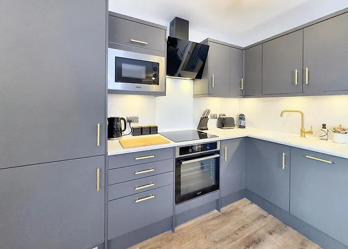 House 2 - Stylish Flat Apartment Harrogate