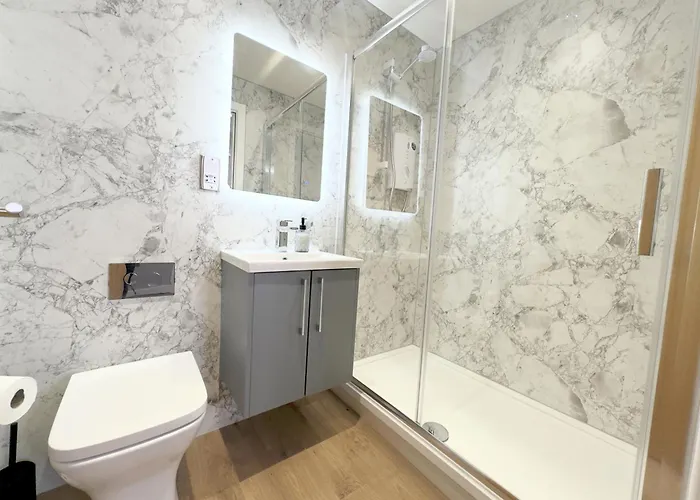 House 2 - Stylish Flat Apartment